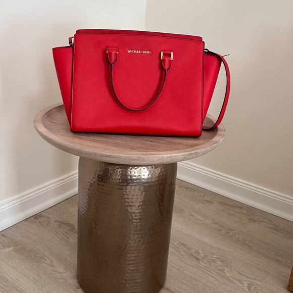 Michael Kors Selma Bag - Picture 14 of 14